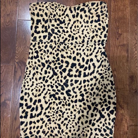 Women’s leopard mini dress - Picture 2 of 4